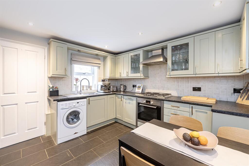 Additional image 5 of Luton Road, Harpenden