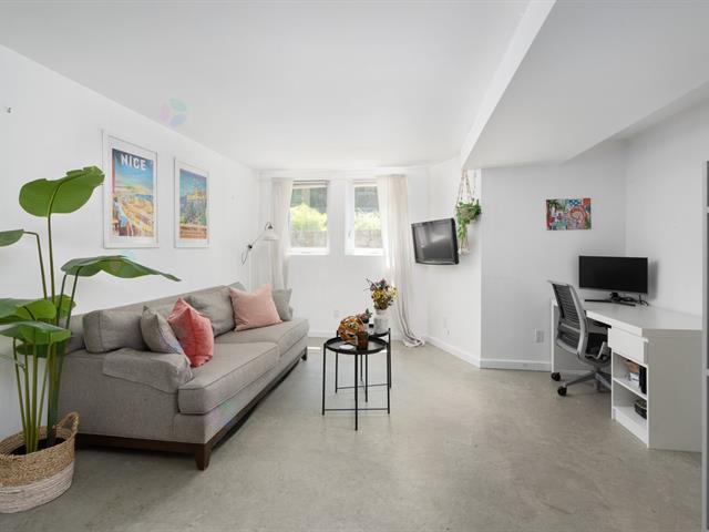 2055 Av. Marlowe|Montréal (Côte-des-Neiges/Notre-Dame-de-Grâce), Quebec H4A3L4