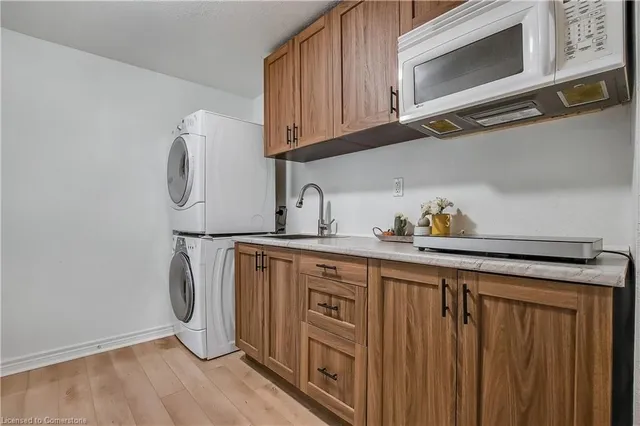 Additional image 34 of 95 General Dr