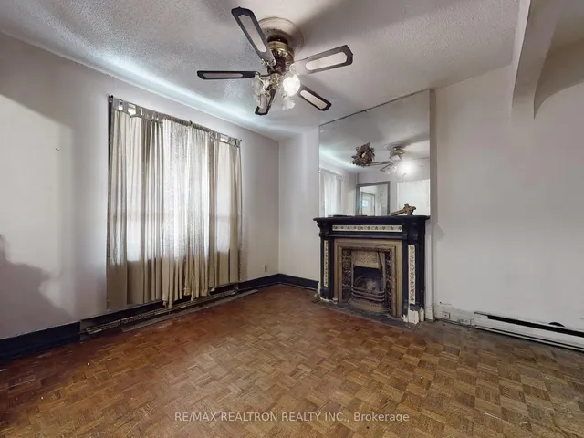 Additional image 10 of 780 Pape Ave