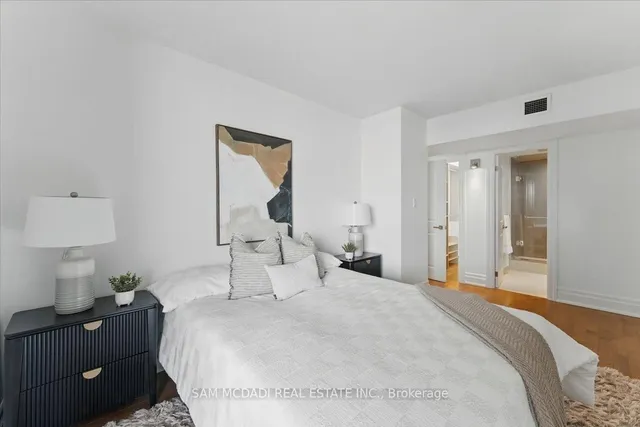 Additional image 21 of 2045 Lake Shore Blvd Unit 1605