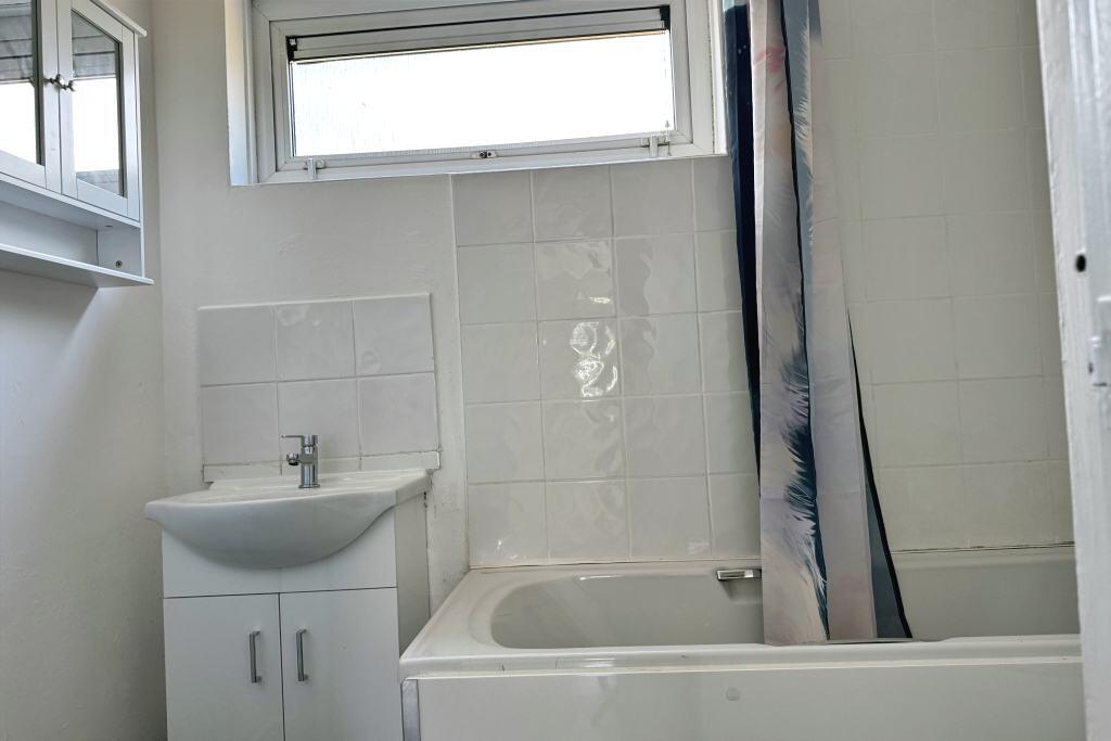 Additional image 5 of Silverfield Close, Kings Heath, B14