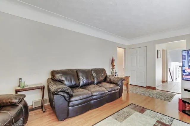 Additional image 15 of 31 Fern Pl