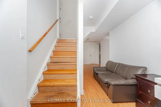 Additional image 18 of 82 Twin Pines Cres