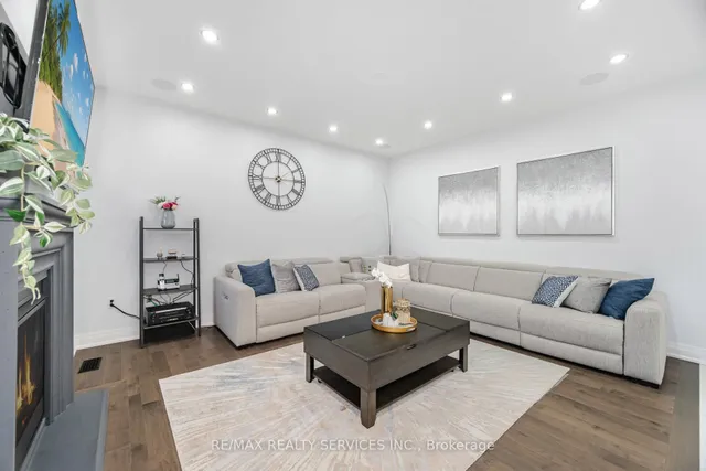 房产图片 23 - 49 Puffin Cres