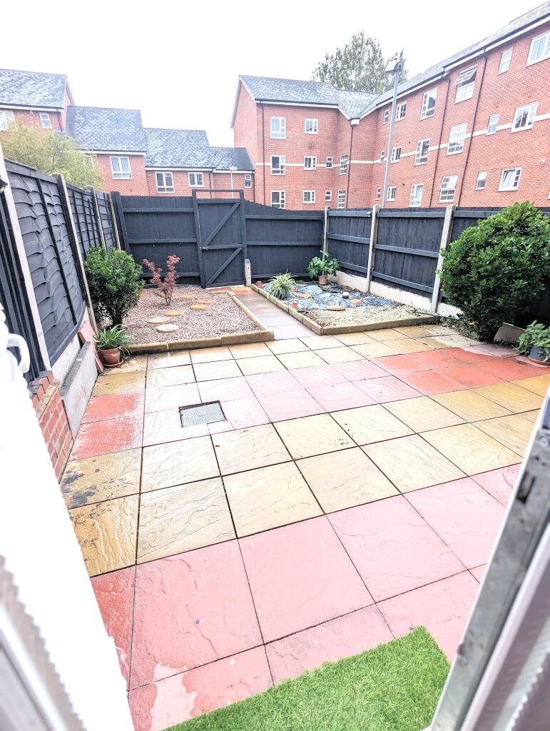 Additional image 10 of City View B23