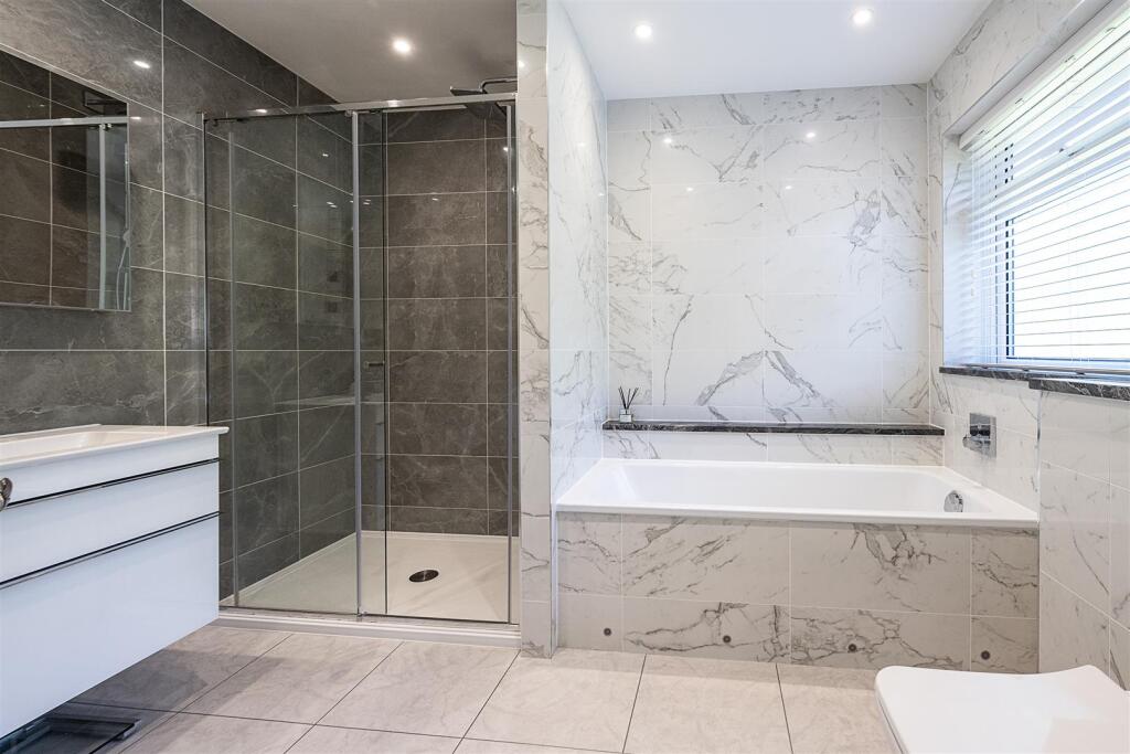 Additional image 9 of Meadway, Harpenden