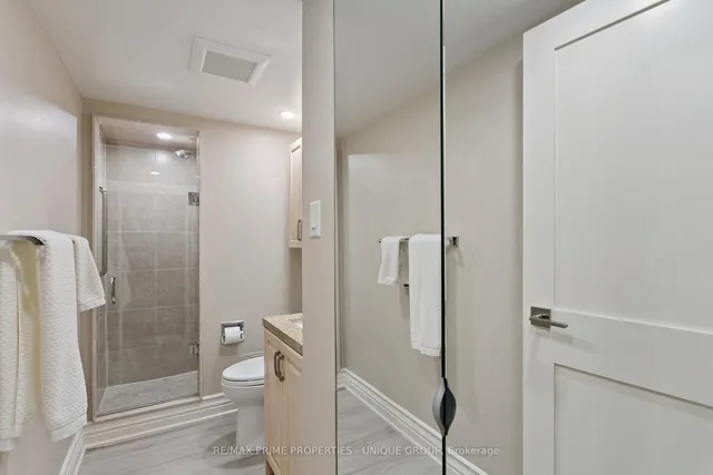 Additional image 36 of 2010 Islington Ave Unit 405