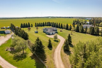 Additional image 3 of 39035 Range Road 10