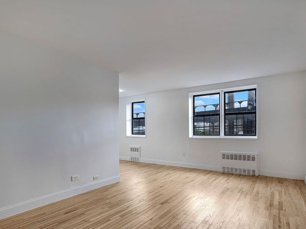 3255 Randall Ave, Bronx, NY 