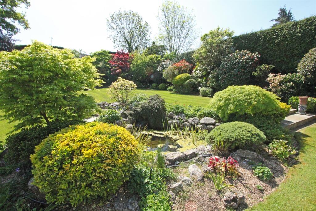 Additional image 30 of Brookmans Avenue, Brookmans Park, Hatfield