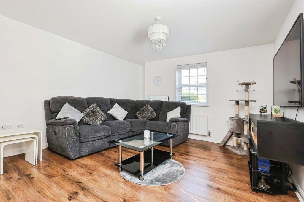 Additional image 6 of Horseshoe Crescent, Great Barr, Birmingham, B43