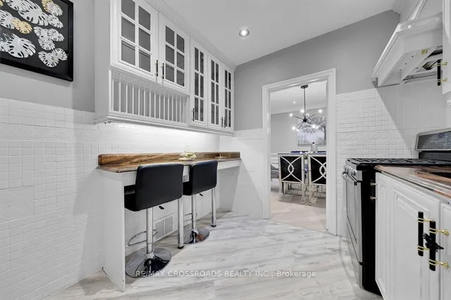 Additional image 19 of 2 Mackinac Cres