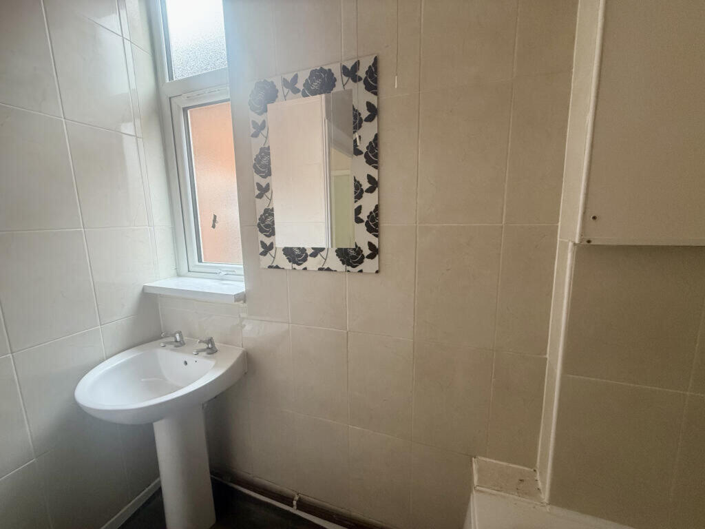 Additional image 5 of Yardley Wood Road, Moseley