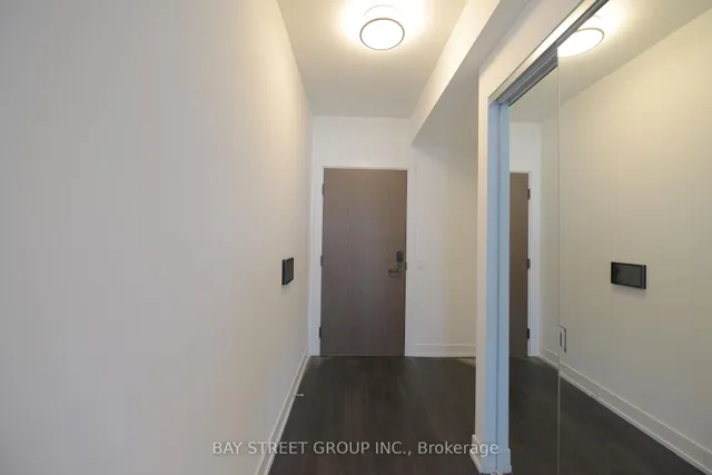 Additional image 5 of 30 Inn On The Park Dr