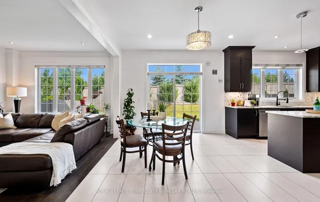 Additional image 16 of 48 Bansbury Circ