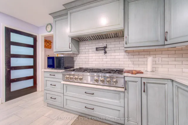 Additional image 15 of 310 Cavendish Dr