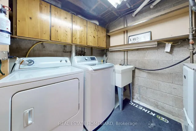 Additional image 37 of 33 Graystone Gdns