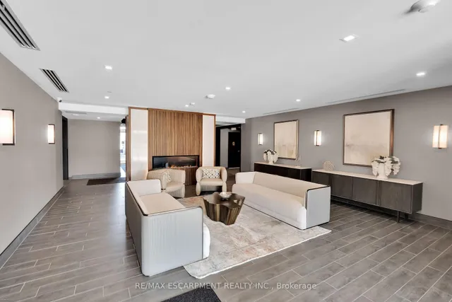 Additional image 11 of 470 Dundas St Unit 416