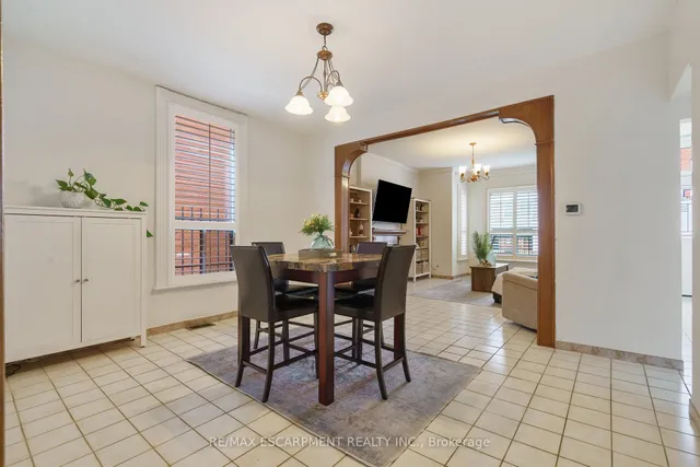 Additional image 8 of 22 Aikman Ave