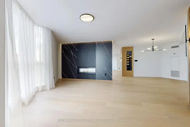 85 Skymark Dr Unit 501