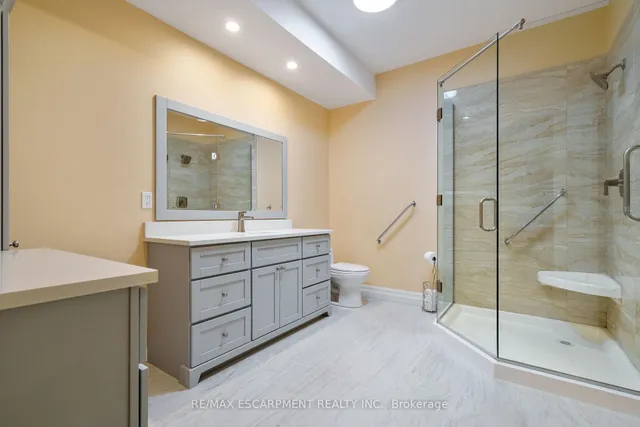 Additional image 7 of 6 Gillespie Cres