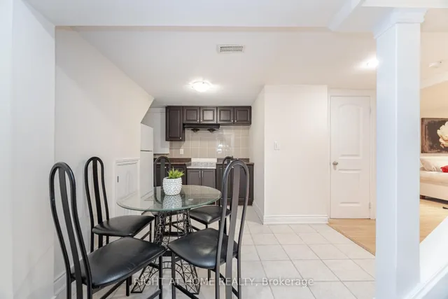 Additional image 37 of 325 Harrowsmith Dr