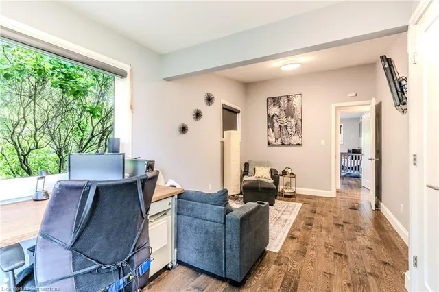 Additional image 36 of 4 Southmeadow Crt