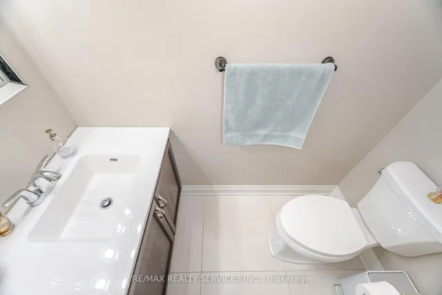 Additional image 27 of 2 Clay Brick Crt Unit 21