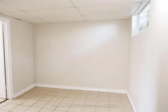 Additional image 19 of 43 Lexington Ave Unit 40