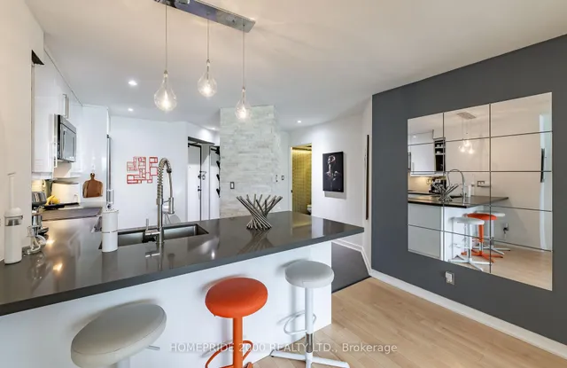 Additional image 8 of 24 Wellesley St Unit 315