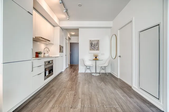 Additional image 9 of 7 Golden Lion Hts Unit N1008