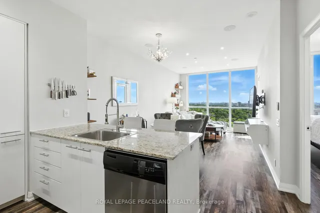 Additional image 4 of 1 Valhalla Inn Rd Unit 2101