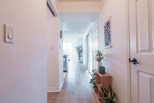 Additional image 6 of 68 Grangeway Ave Unit 1102