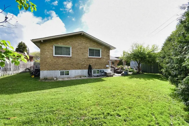 Additional image 33 of 18 Villa Crt