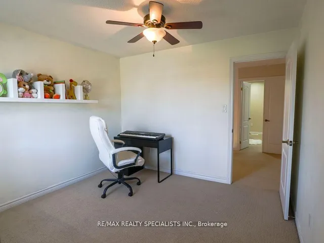 Additional image 24 of 10 Banington Cres