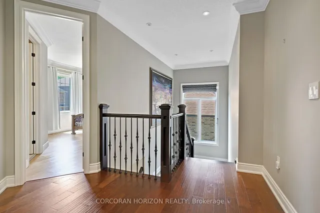 Additional image 22 of 258 Edgewater Cres Unit 8