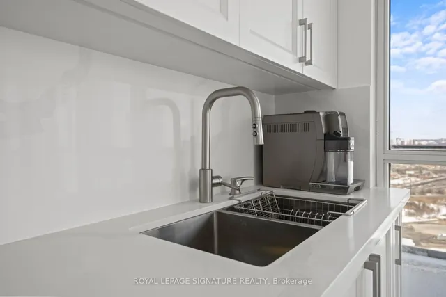 Additional image 18 of 10 Parklawn Rd Unit 3109