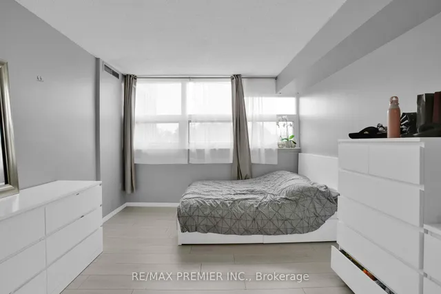 Additional image 22 of 8 Lisa St Unit 505