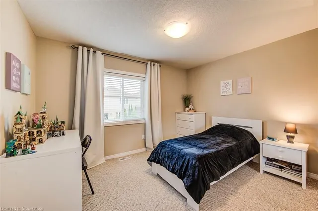 Additional image 17 of 54 Huck Cres