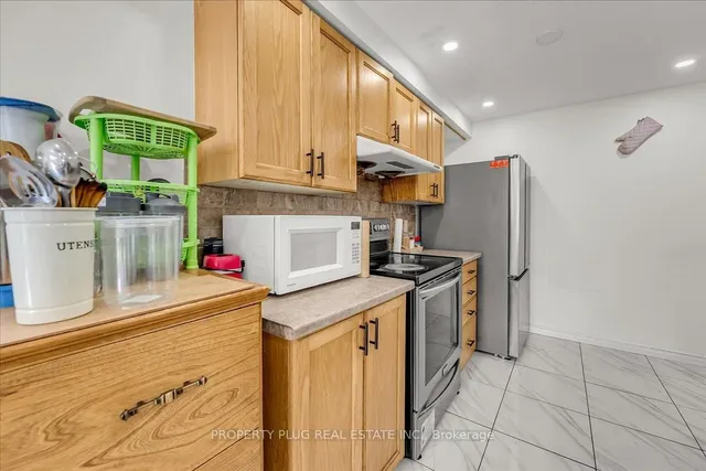 Additional image 16 of 953 Copper Leaf Cres