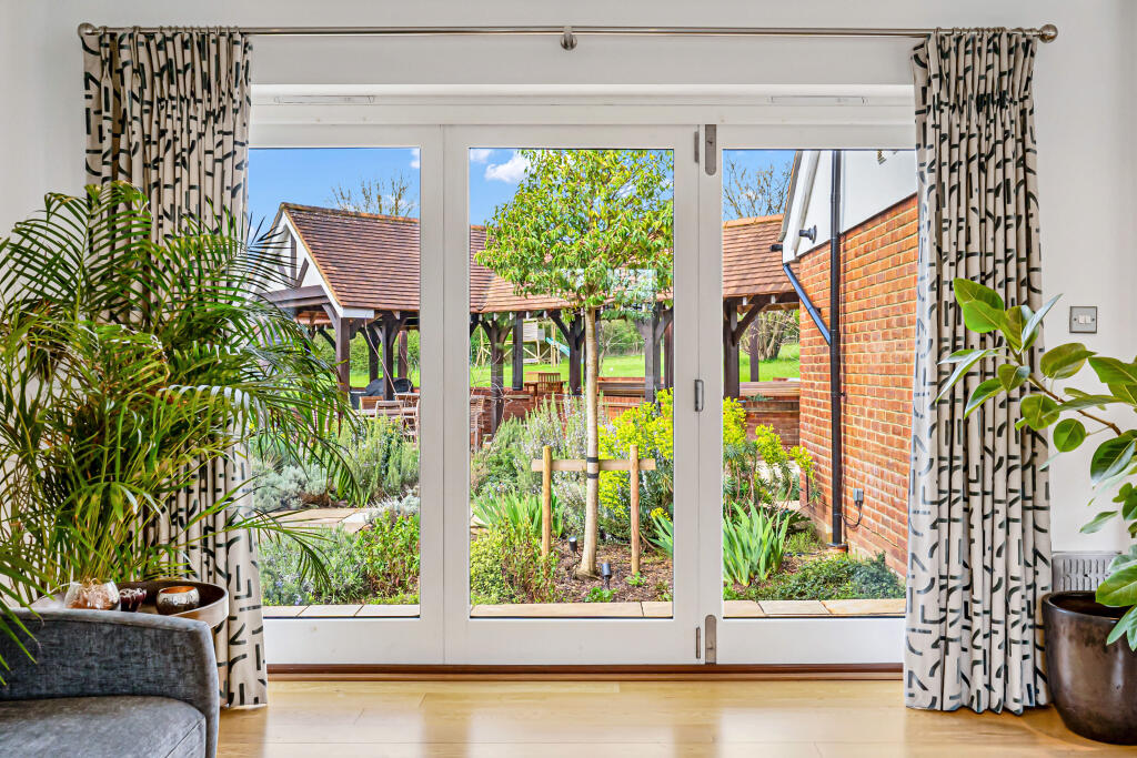 Additional image 15 of Reynards Road, Welwyn, AL6