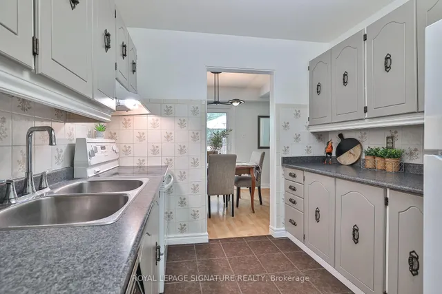 Additional image 11 of 56 Muirlands Dr