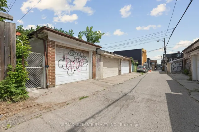 Additional image 29 of 998 Ossington Ave