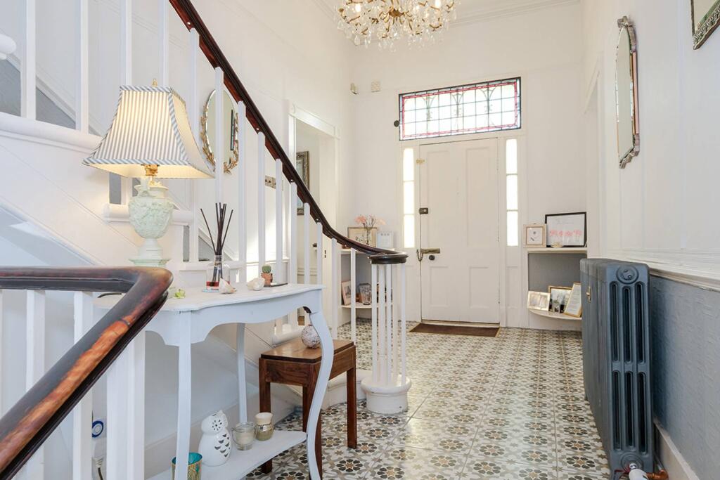 Primary image of Bellevue House, Bellevue Road, Banff, AB45 1BJ