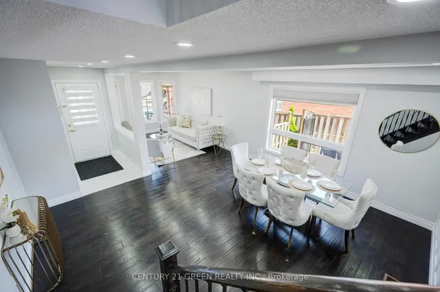 Additional image 26 of 62 Four Seasons Circ