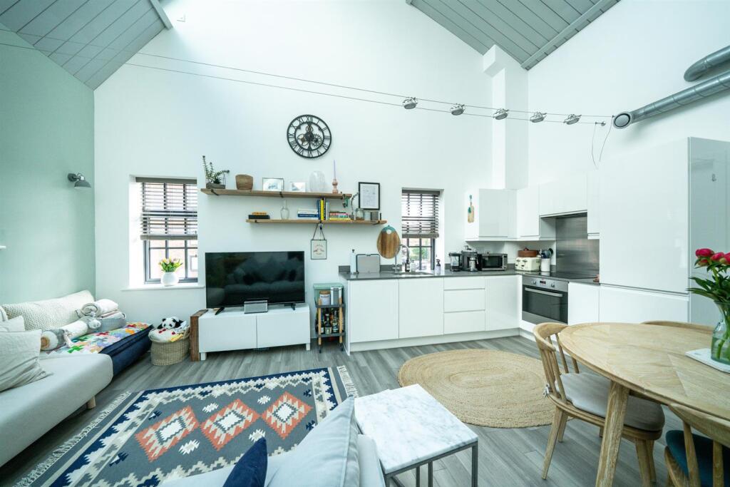 Additional image 5 of Sutton Road, St. Albans