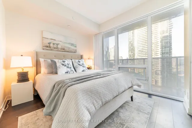 Additional image 10 of 88 Harbour St Unit 1207