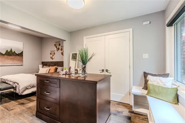 Additional image 33 of 4 Southmeadow Crt