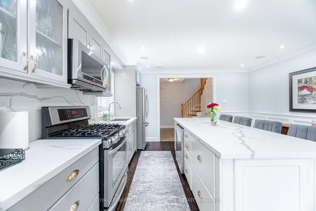 Additional image 11 of 32 Millstone Dr